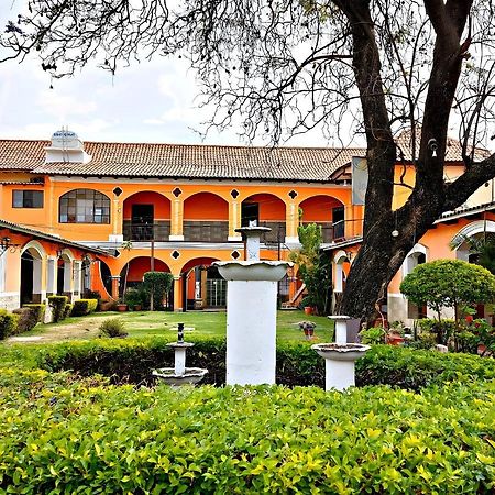 Naupa House Hostel Cochabamba Ngoại thất bức ảnh