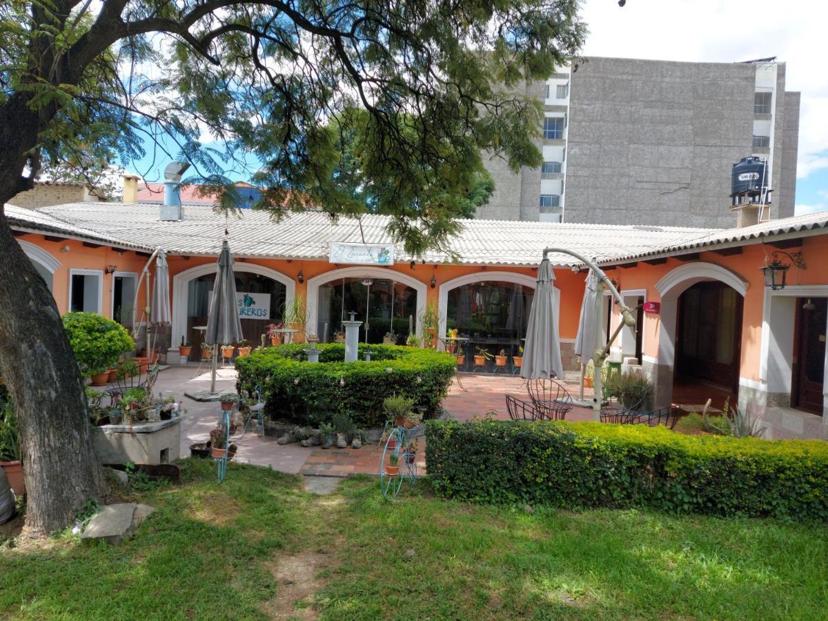 Naupa House Hostel Cochabamba Ngoại thất bức ảnh