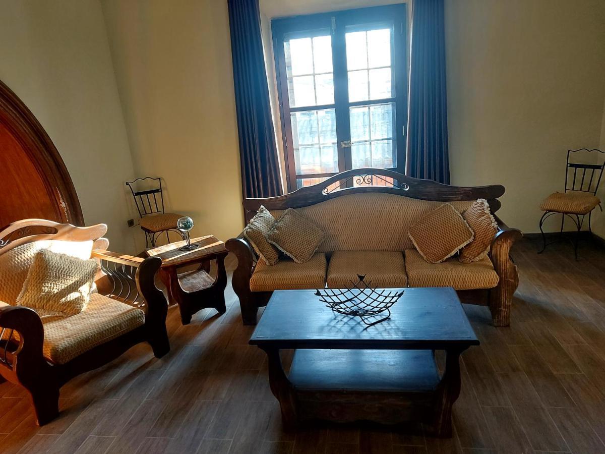 Naupa House Hostel Cochabamba Ngoại thất bức ảnh