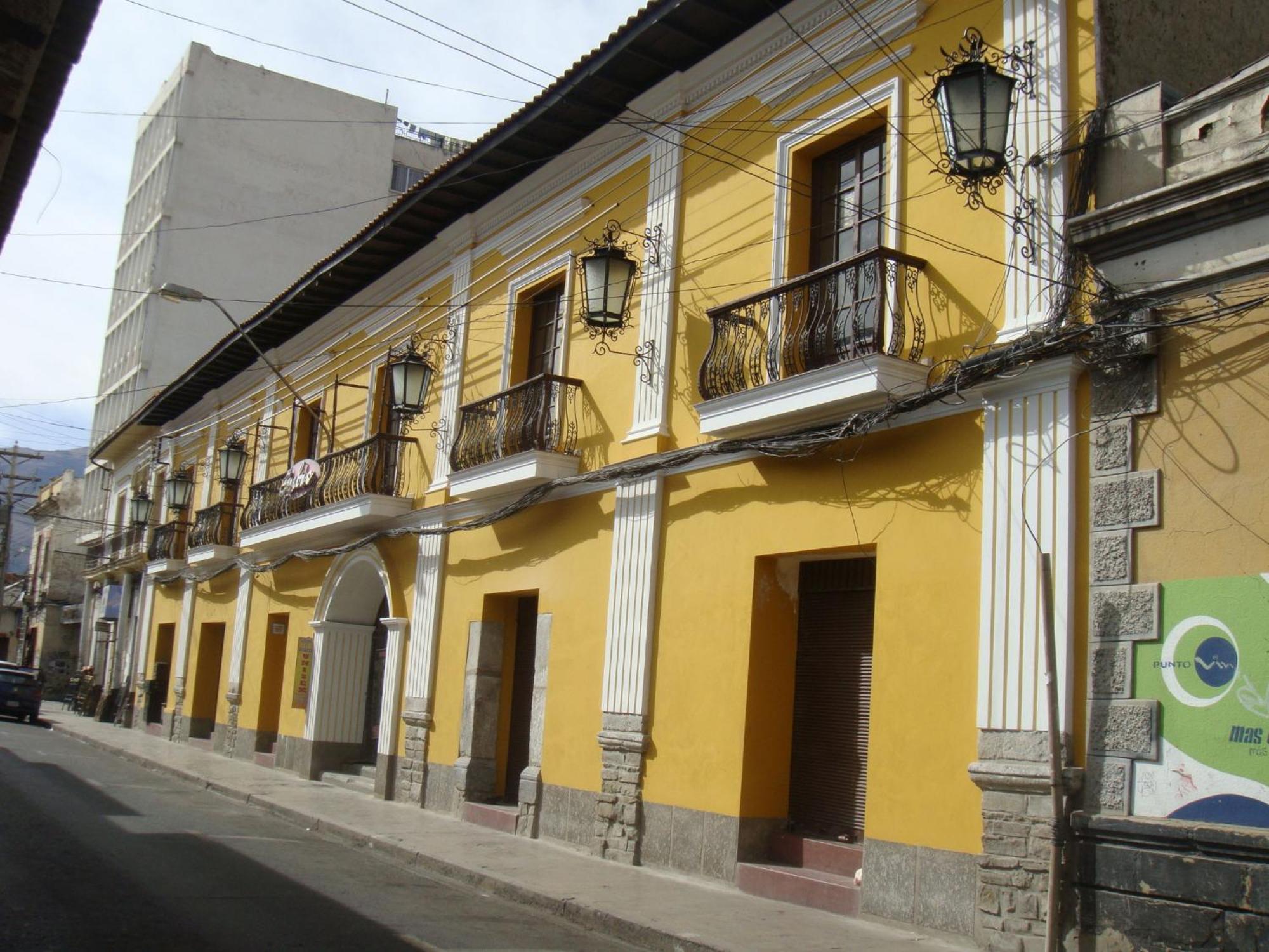 Naupa House Hostel Cochabamba Ngoại thất bức ảnh